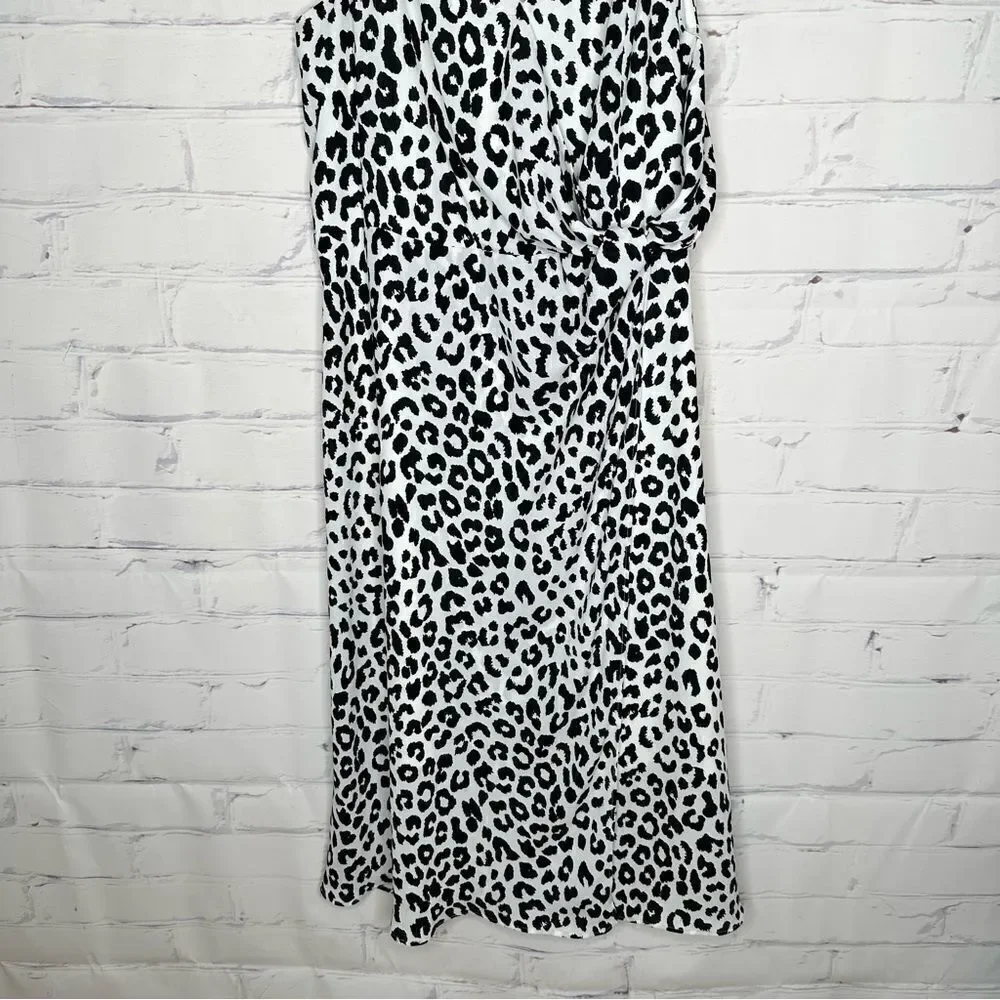 ‎Express medium animal print dress